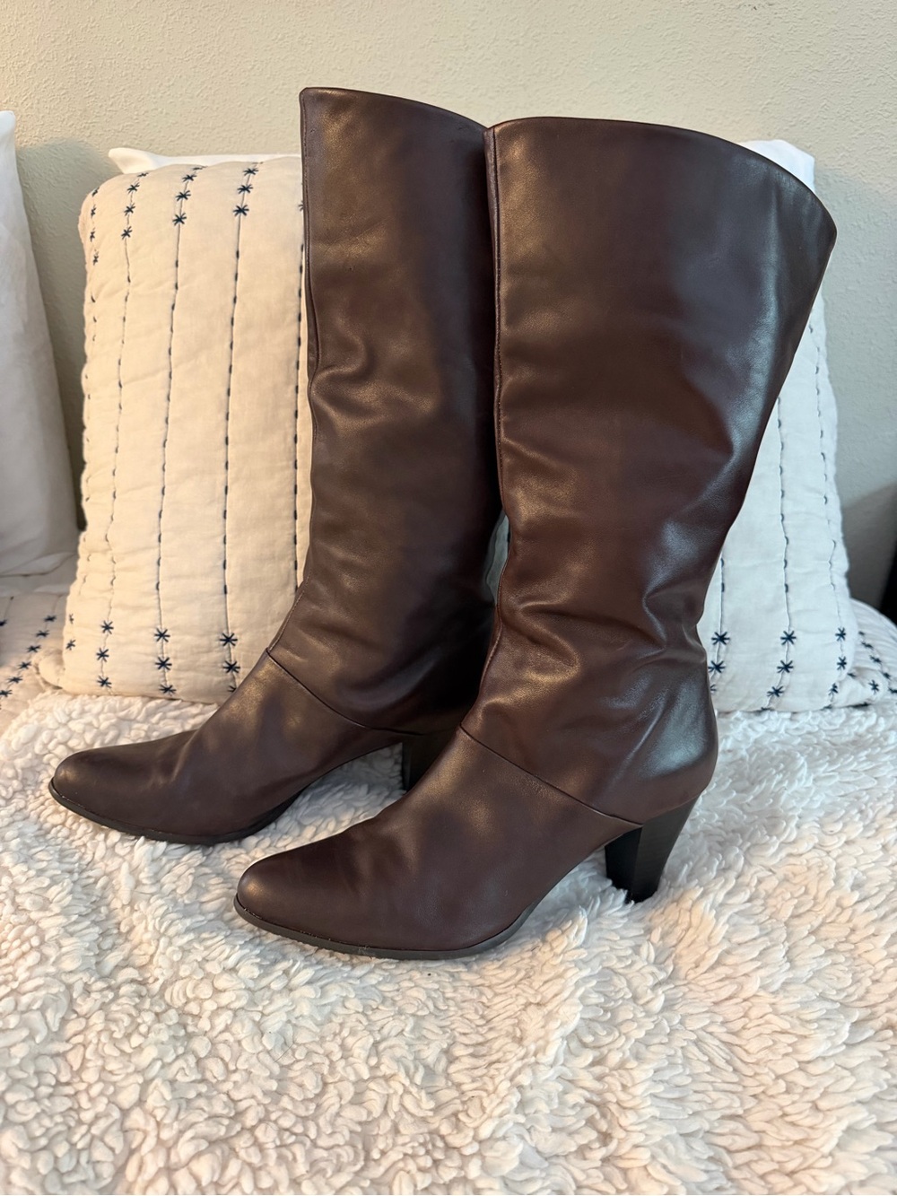 Bloomingdale’s "Flax" Brown Leather Slouchy Knee-High Boots - Size 10M